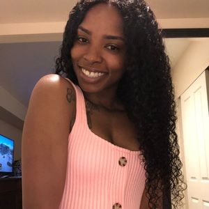 Meet your Posher, Danasia